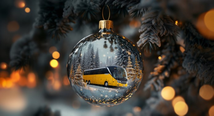 Julgranskula med en buss