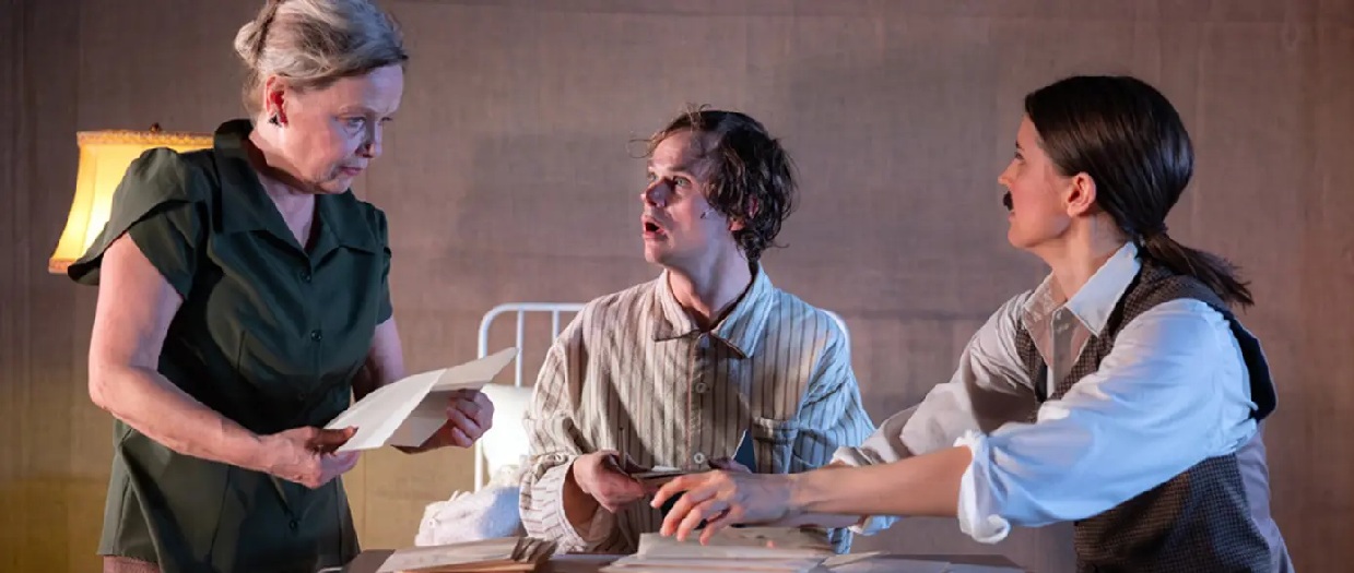 Teaterpjäs Farbror Erik