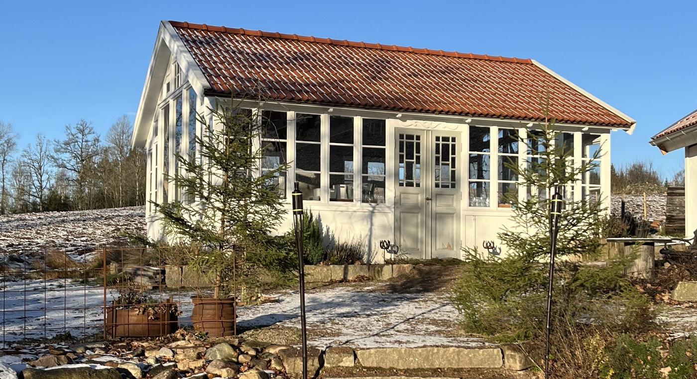 Orangeriet i vinterskrud. 